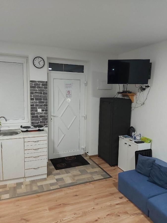 Bekivi Apartmany Dunajska Streda Exterior photo