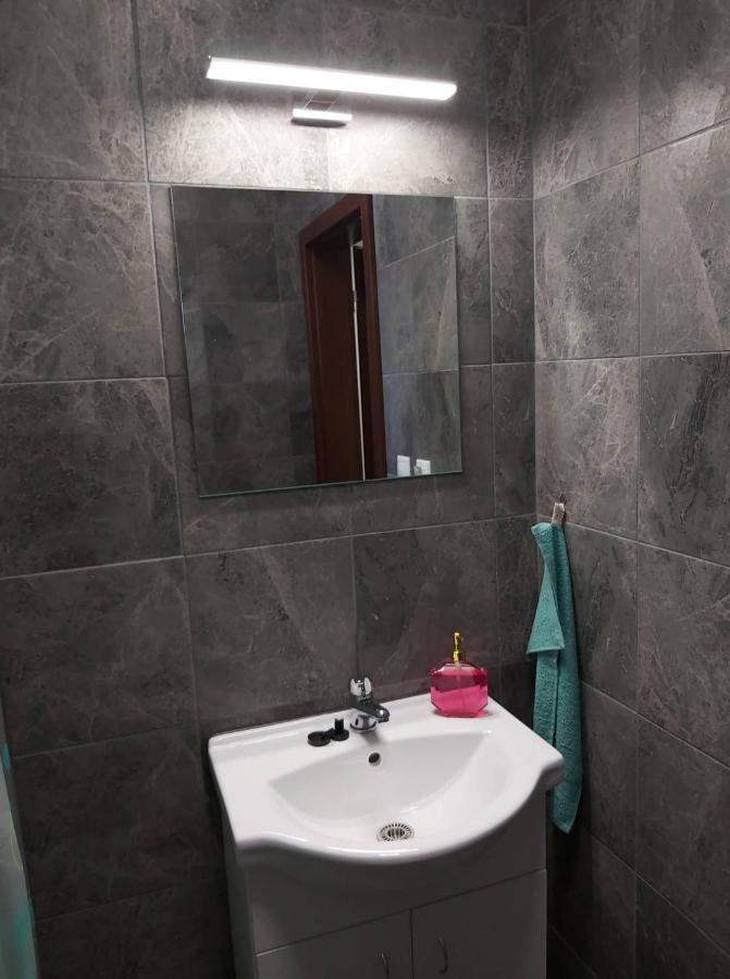 Bekivi Apartmany Dunajska Streda Exterior photo