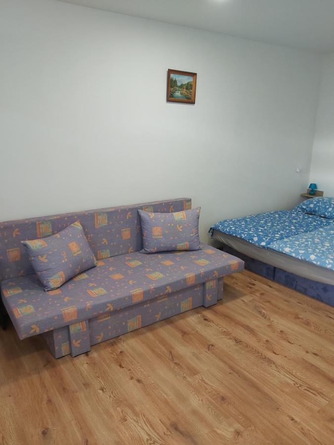 Bekivi Apartmany Dunajska Streda Exterior photo
