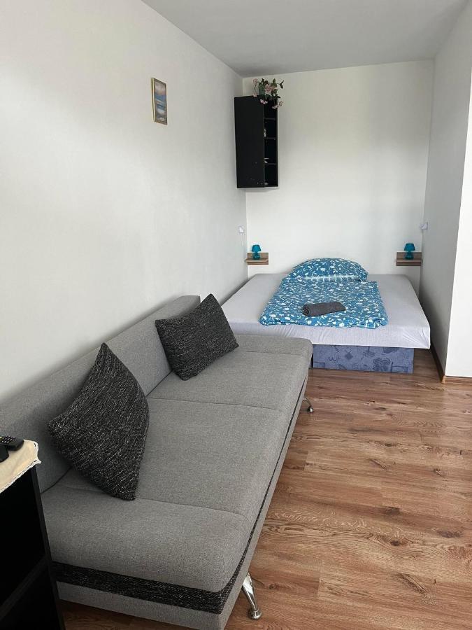 Bekivi Apartmany Dunajska Streda Exterior photo